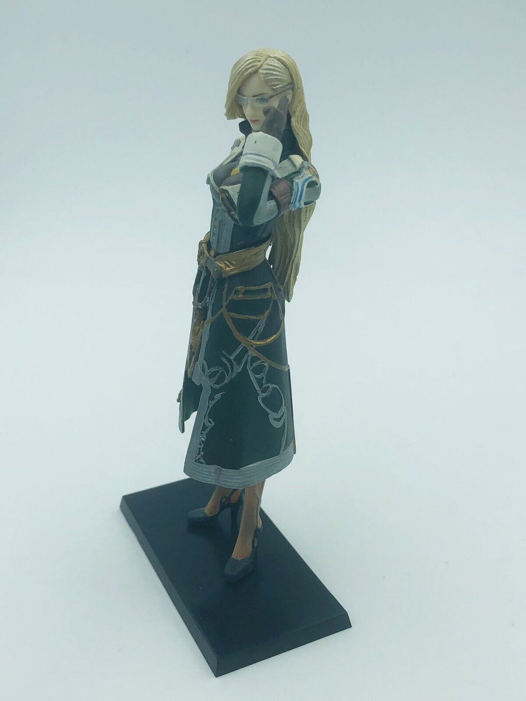 Final Fantasy XIII Trading Arts Vol. 1 Jihl Nabaat Figure RARE Square Enix model