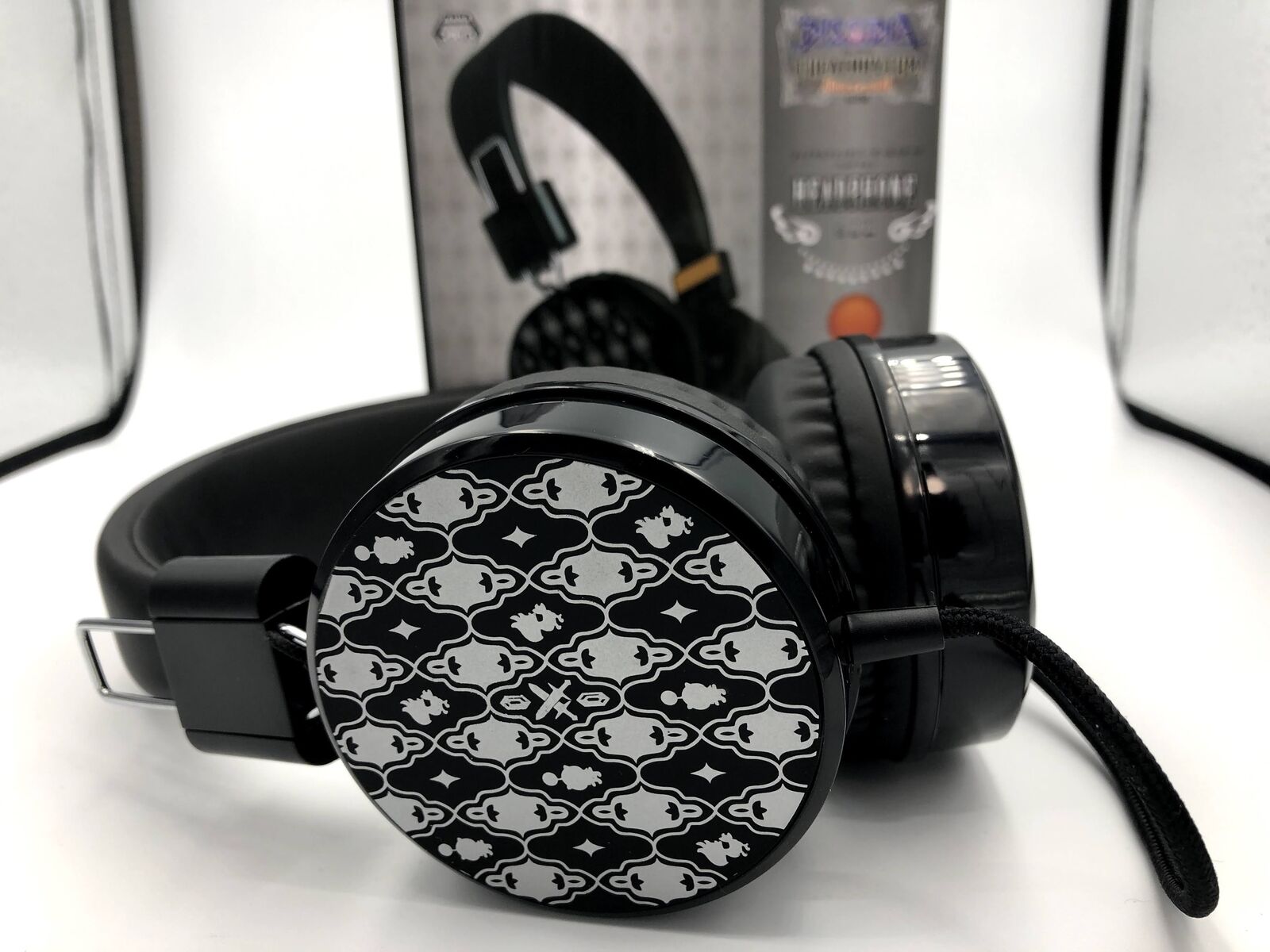 Moogle Final Fantasy Theatrhythm All-Stars silver and black Headphones Dissidia