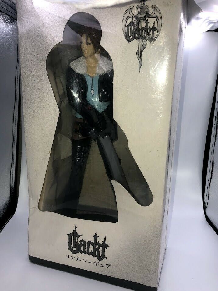 Gackt as Squall Leonhart Final Fantasy VIII Real Figure official fanclub statue