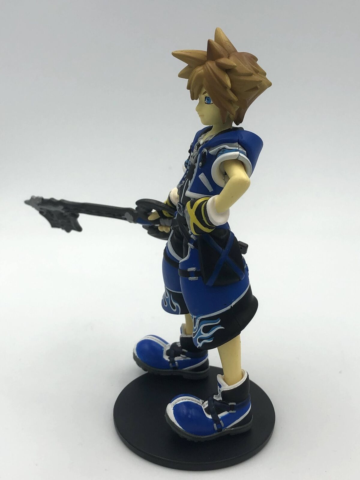 Kingdom Hearts II Sora Wisdom Form TOMY Disney Magical Collection figure blue