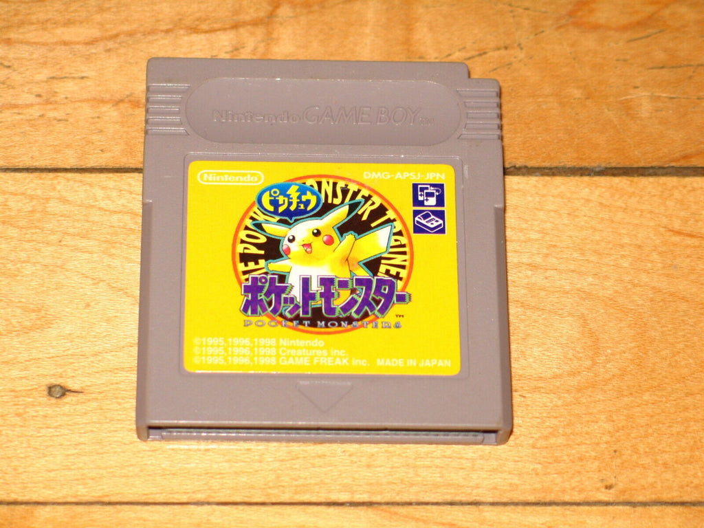 Pokemon Yellow Version Nintendo Game Boy Japan vers w/ NEW save battery Pokémon