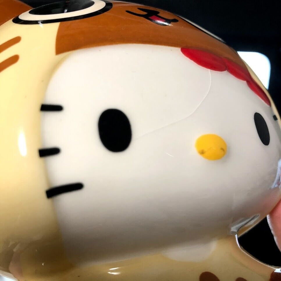 Monster Hunter × Hello Kitty ceramic piggy bank Sanrio Capcom Felyne Airou