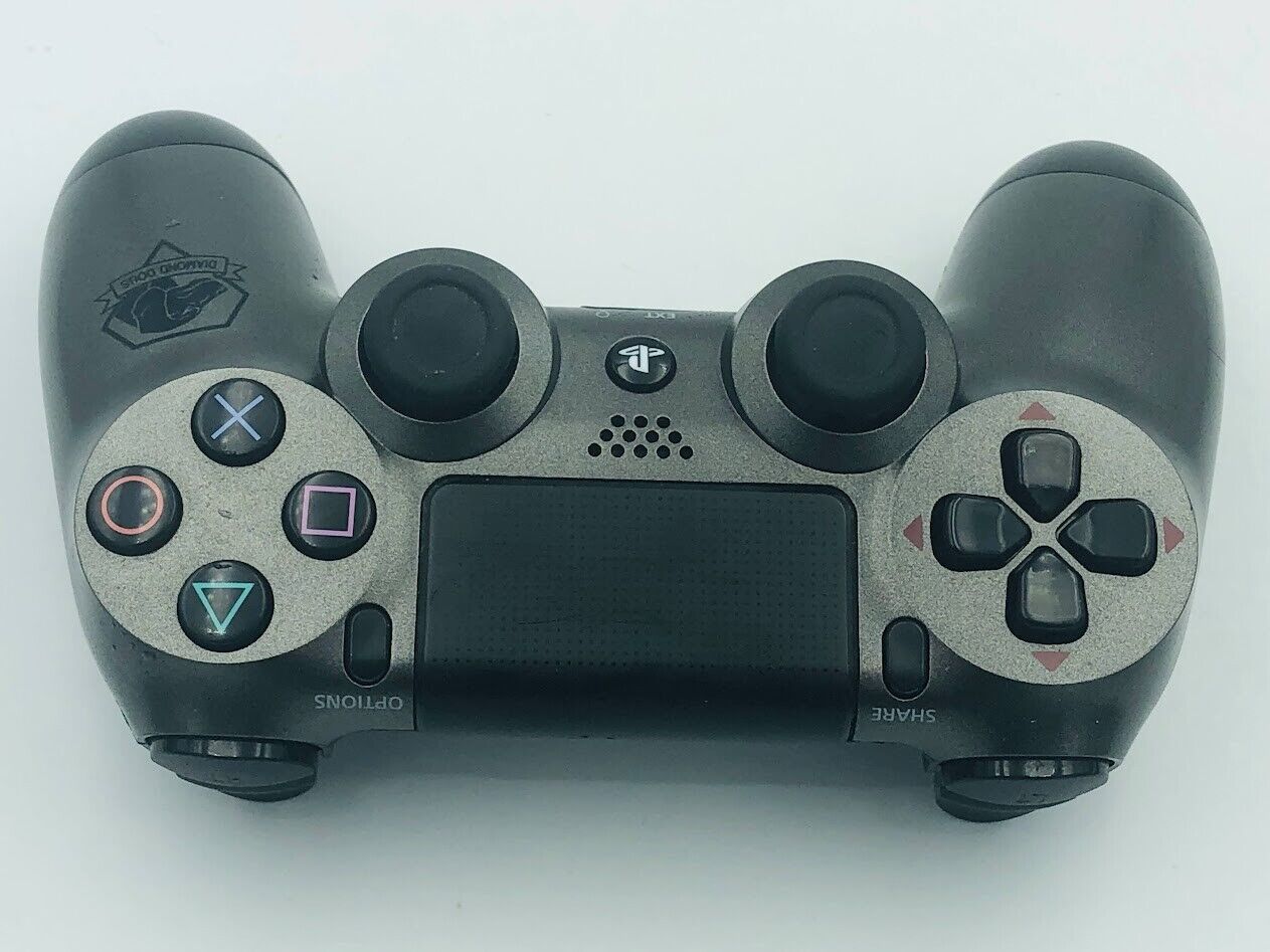 Metal Gear Solid V Dual Shock 4 Limited Edition Controller PS4 Phantom CUH-ZCT1J