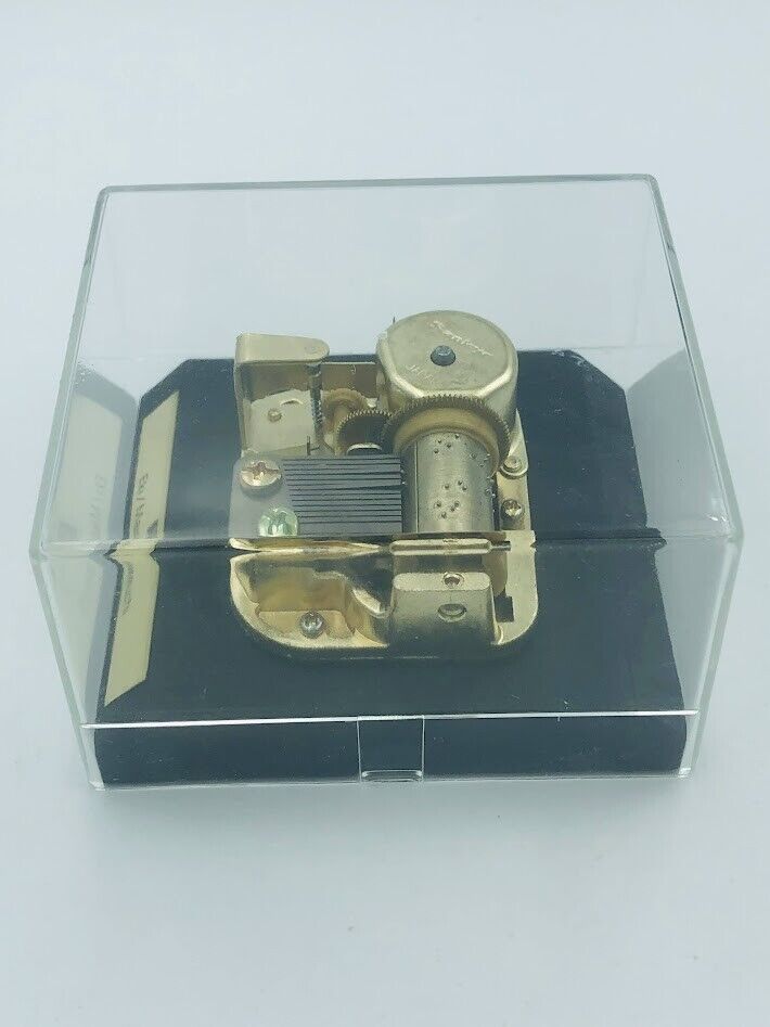 Mariya Takeuchi "Eki" (Station) skeleton music box Sankyo City Pop Japan VIDEO