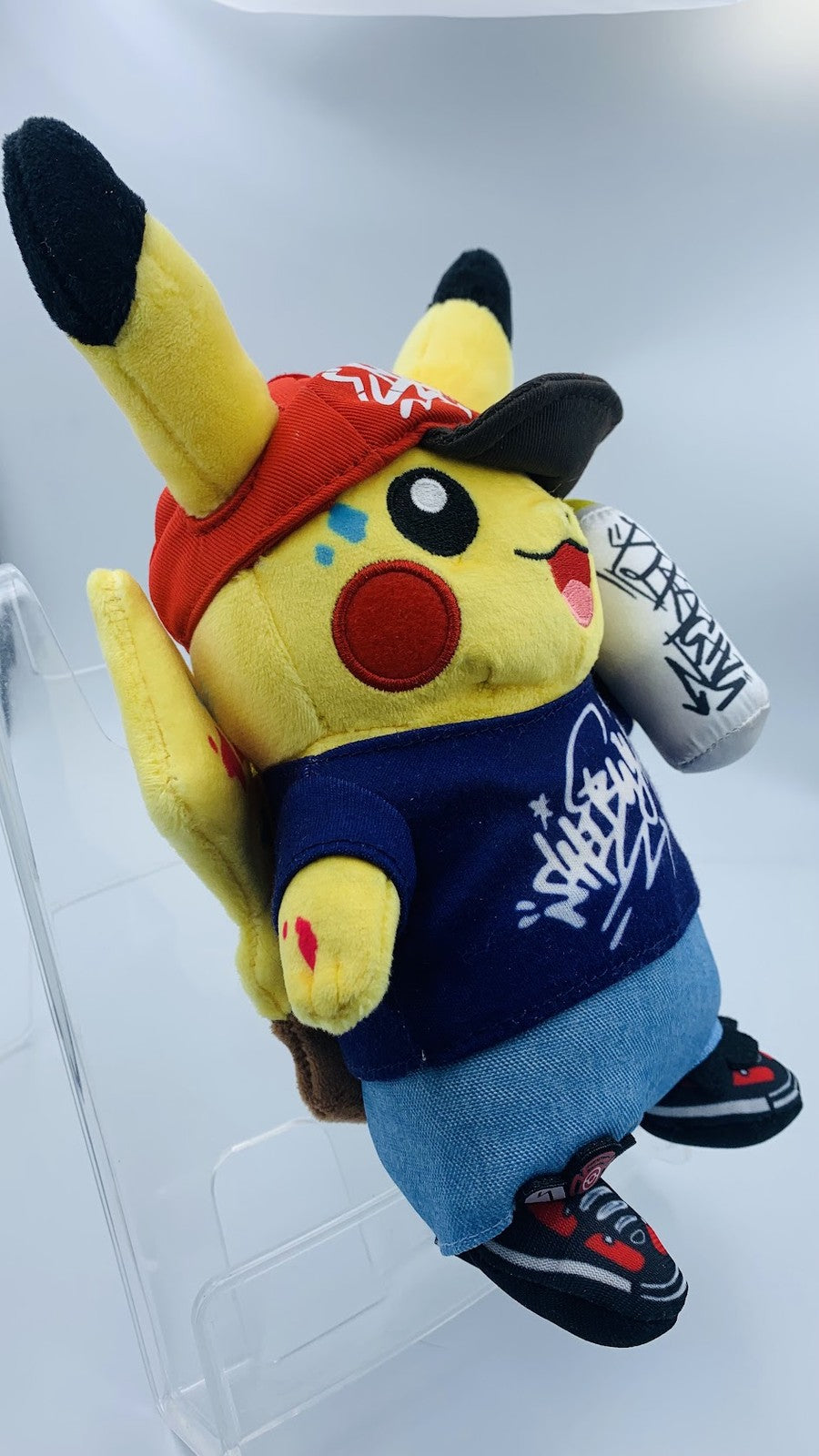 Pokémon Center SHIBUYA Limited Graffiti Art Pikachu Artist spray paint Pokemon