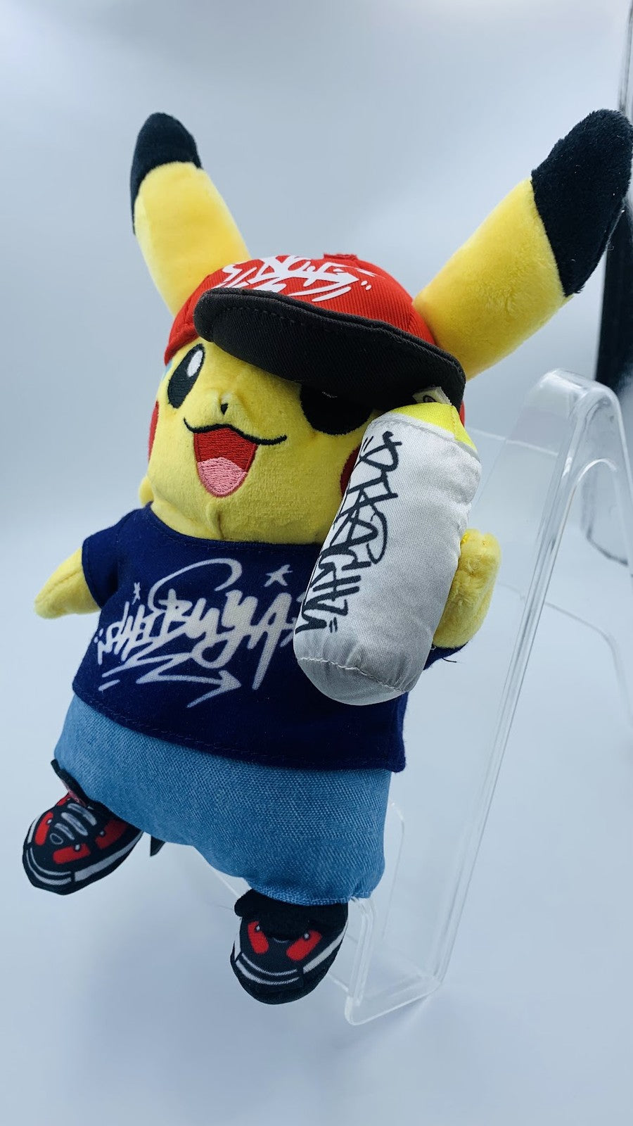 Pokémon Center SHIBUYA Limited Graffiti Art Pikachu Artist spray paint Pokemon