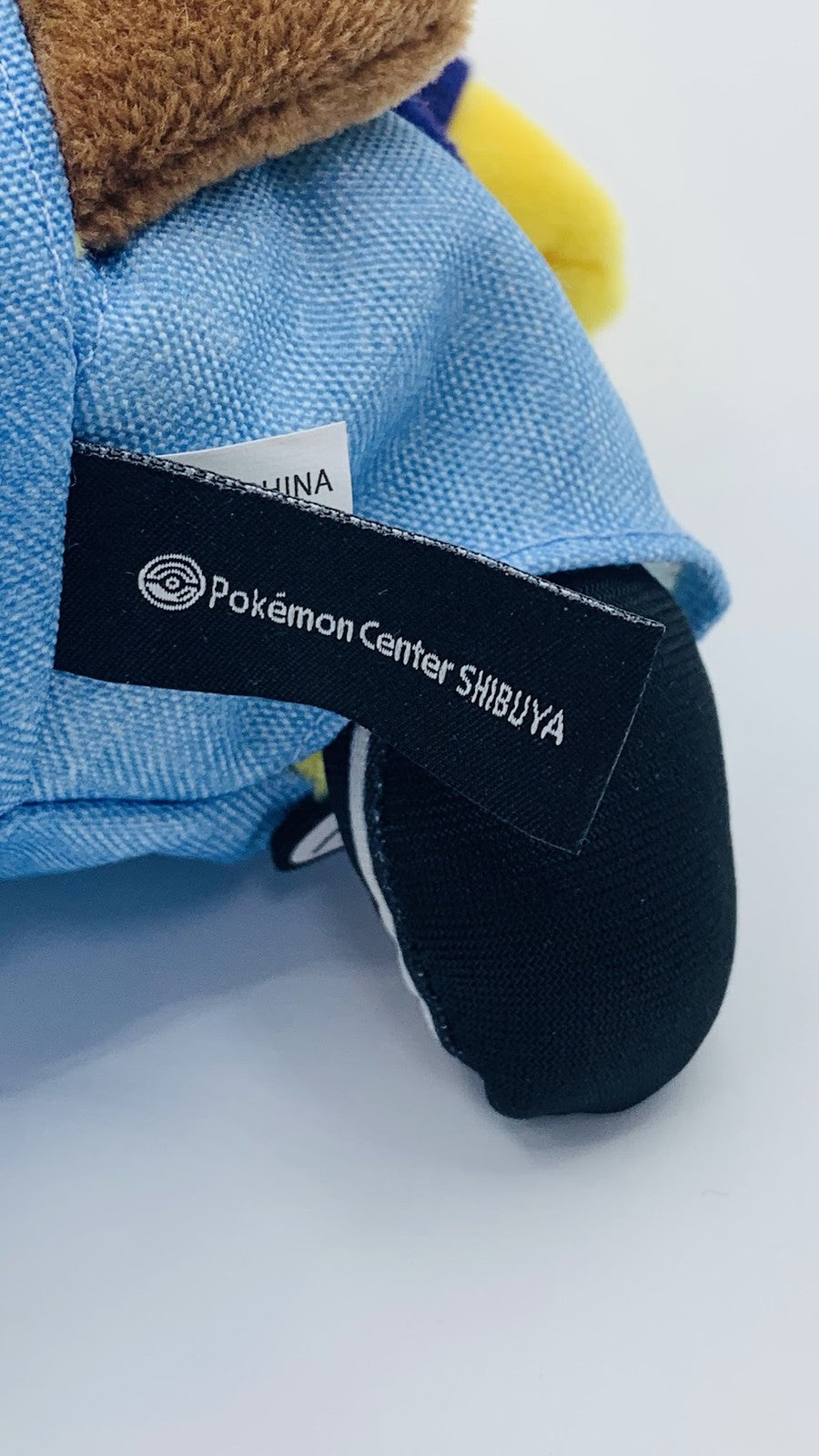 Pokémon Center SHIBUYA Limited Graffiti Art Pikachu Artist spray paint Pokemon